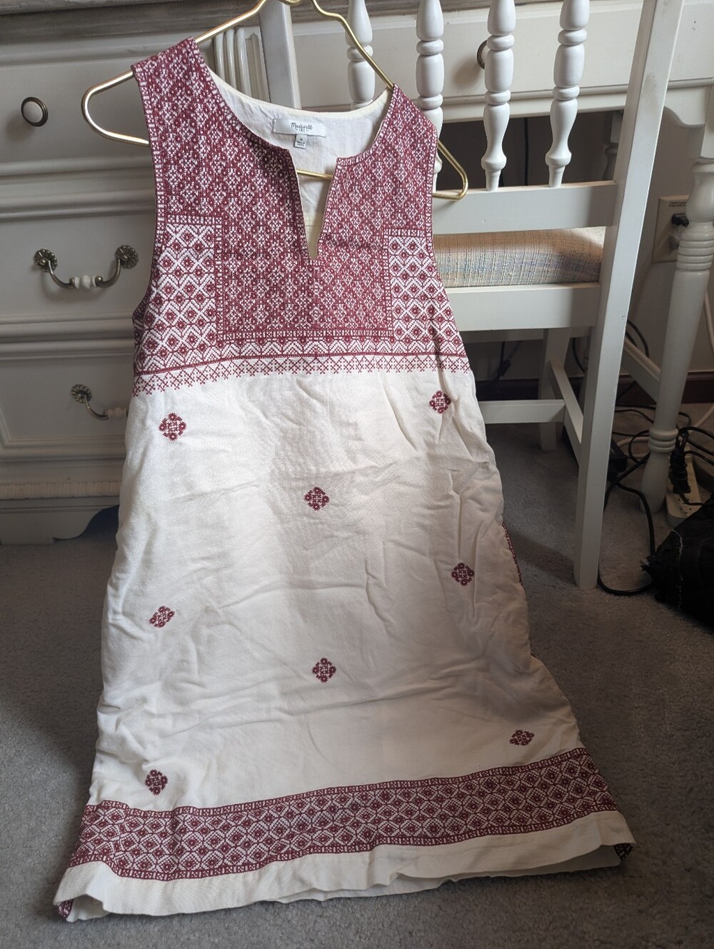 Sleeveless ivory Madewell shift dress featuring intricate red folk-art stitch(0)